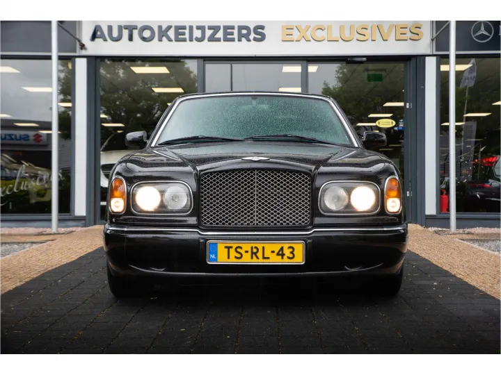 Bentley Arnage 4.5 V8  Image 2